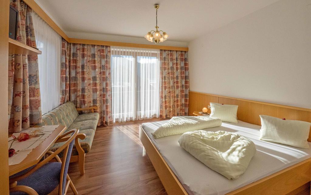 Haus Schluder - Familie Stanitzer Hotel ไวส์เซินซี ห้อง รูปภาพ